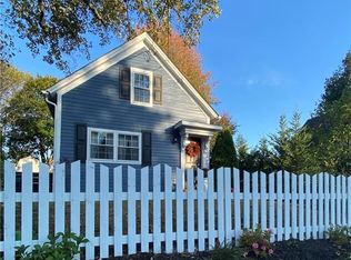 1316 Tower Hill Rd, North Kingstown, RI 02852