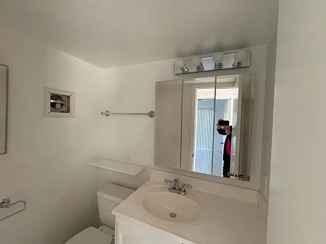 431 Mansfield Dr #K — Photo 5