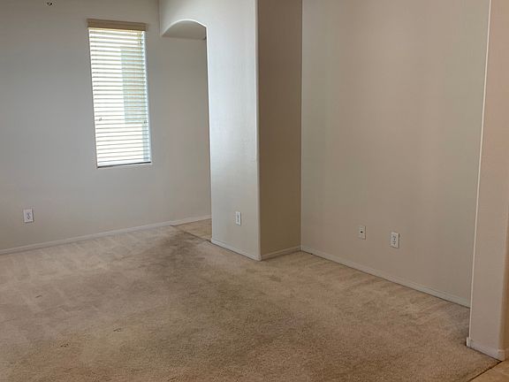 3rd image of 898 Shining Rose Pl