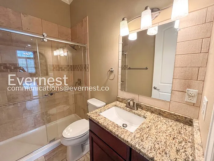 21208 Oak Dale Dr — Photo 12