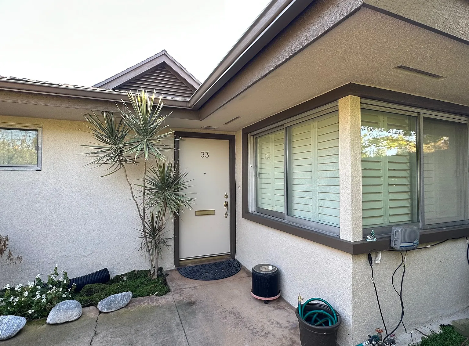2 bed, 1398 sqft, $3,800 — Photo 1