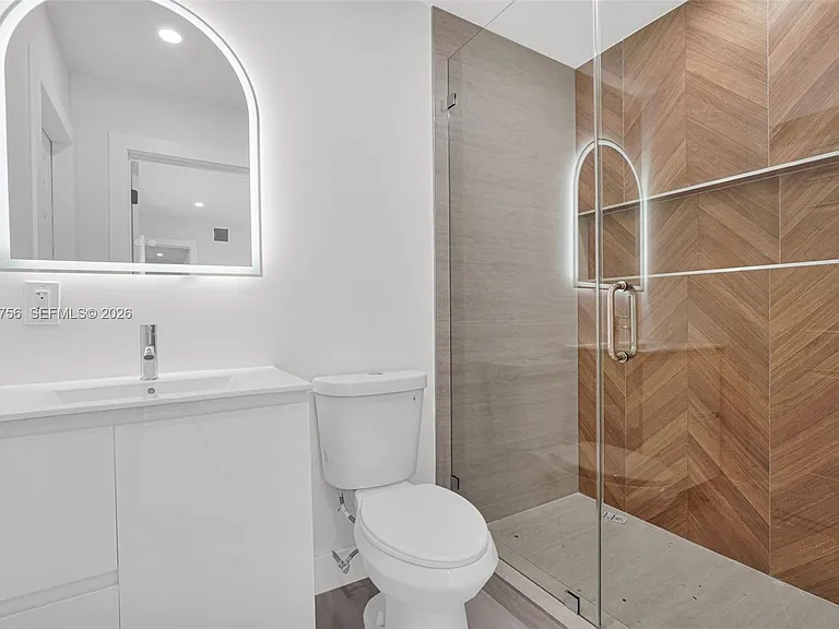 8201 SW 42nd St — Photo 37
