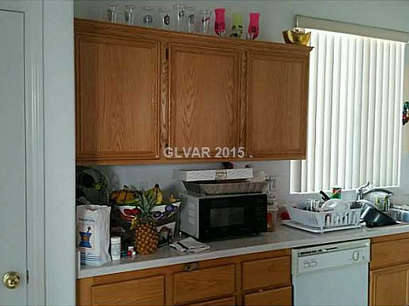 4th image of 3740 Solandra St