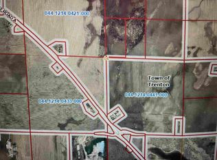 W8660 Breezy Point Rd, Beaver Dam, WI 53916