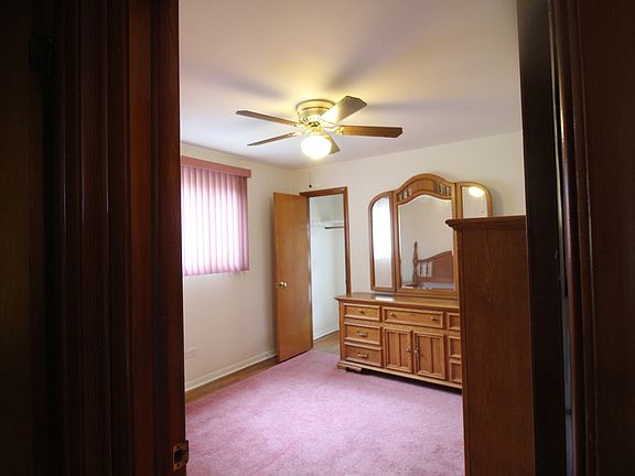 5th image of 4411 W 81st Pl