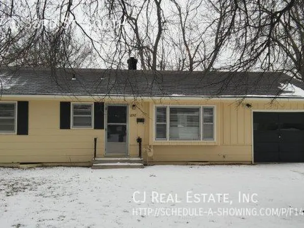 12917 E 33rd St S, Independence, MO 64055