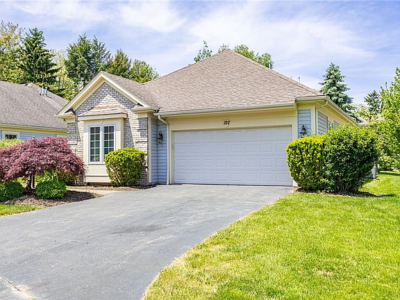 3rd image of 107 Cuddy Ct