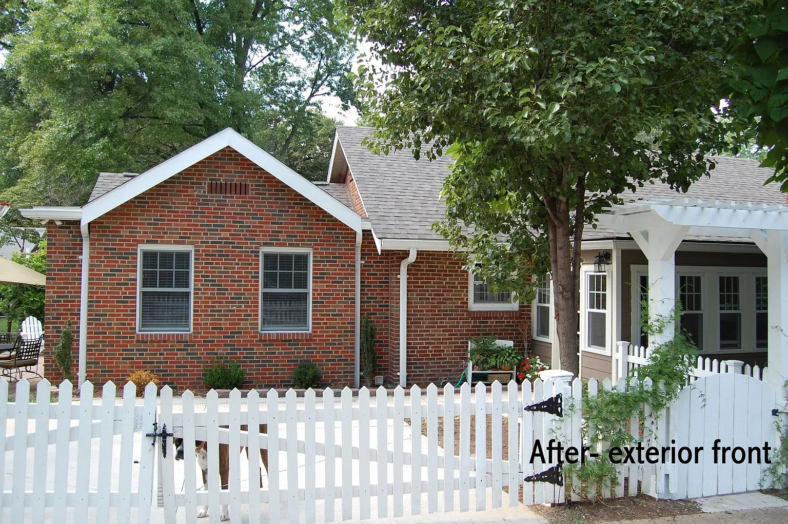680 Clark Ave photo 1