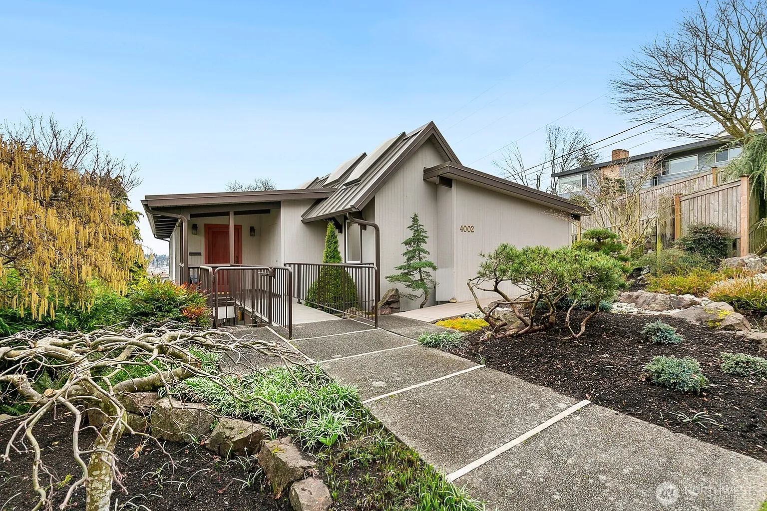 4002 26th Avenue W photo 1
