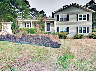 822 Ruswood Cir, Winder, GA 30680