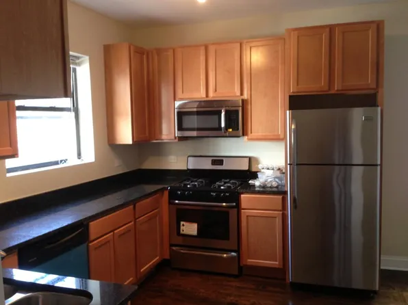 1548 W Arthur Ave #2, Chicago, IL 60626