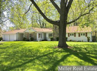 7581 N Woodland Rd, Lake Odessa, MI 48849