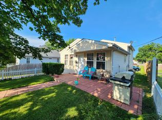 603 S Elmwood Ave, Waukegan, IL 60085