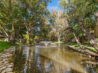 3695 S Gekeler Ln APT 11, Boise, ID 83706