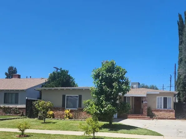 18705 Covello St, Reseda, CA 91335