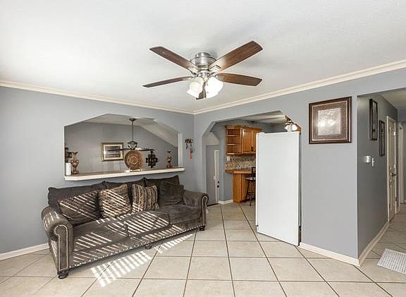 5th image of 603 N 31st St