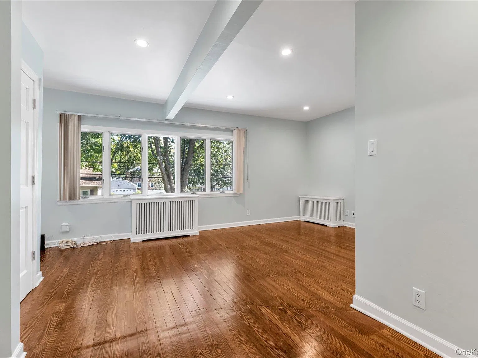 48 Emerson Ave — Photo 3
