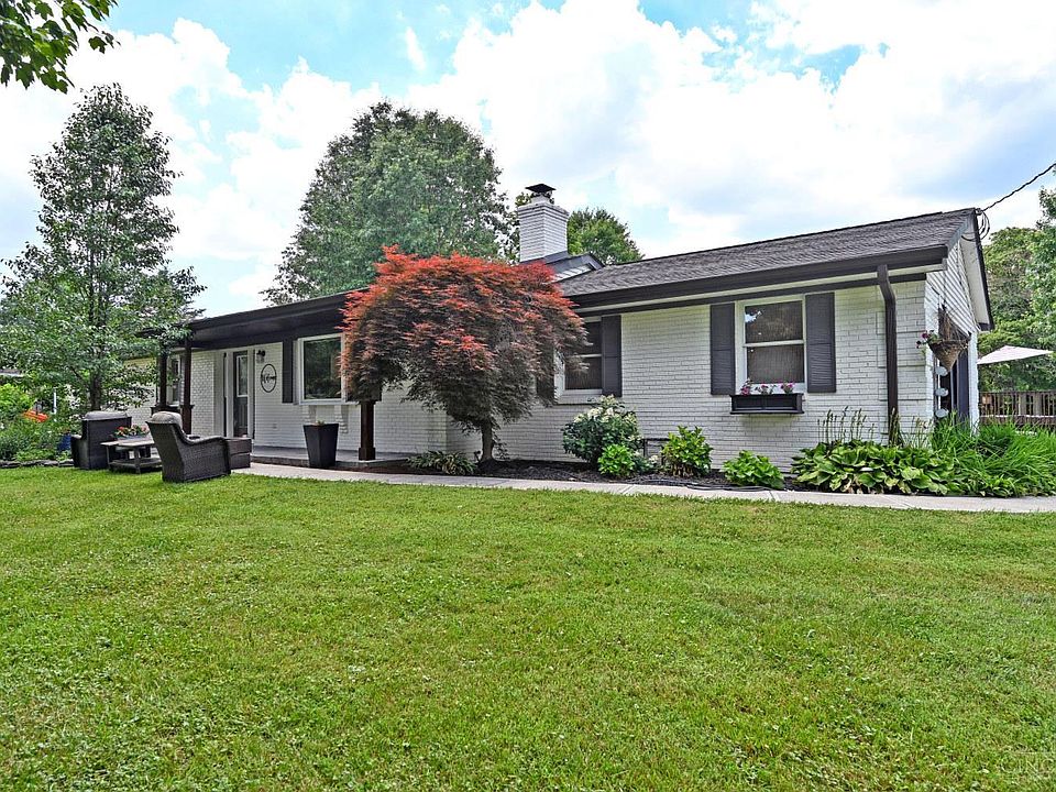 1st image of 1113 Courtland Dr