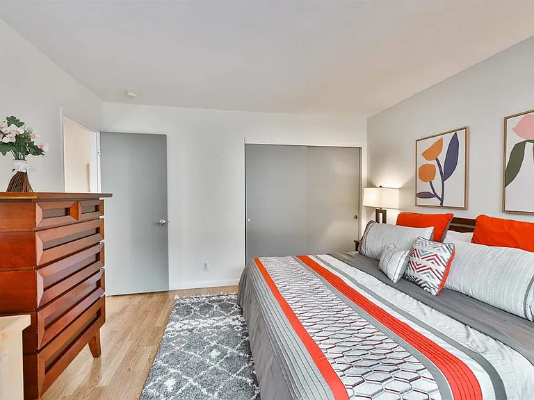 850 C Ave #4 — Photo 16
