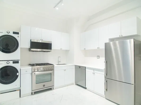 853 7th Ave, New York, NY