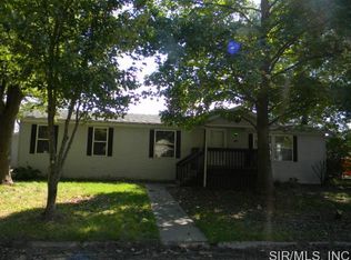 5236 Timber Lake Dr, Waterloo, IL 62298