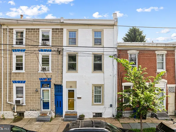3917 Cresson St, Philadelphia, PA 19127