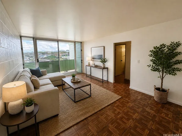 1046 Ehoeho Ave APT 326, Wahiawa, HI 96786