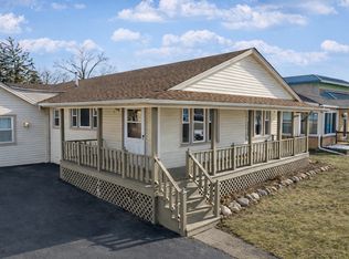 303 N Elmwood Ave, Wood Dale, IL 60191