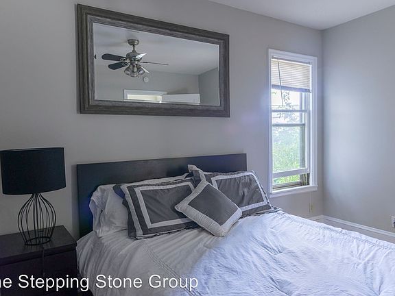 3rd image of 1702 Glenwood Ave #1