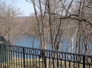 18306 Buccaneer Ter, Leesburg, VA 20176