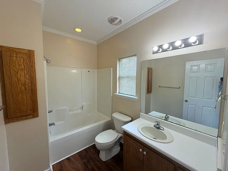 507 Roberts St #B — Photo 13