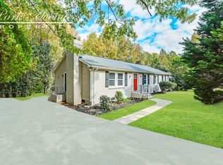 6129 Randy Dr, Charlotte, NC 28215