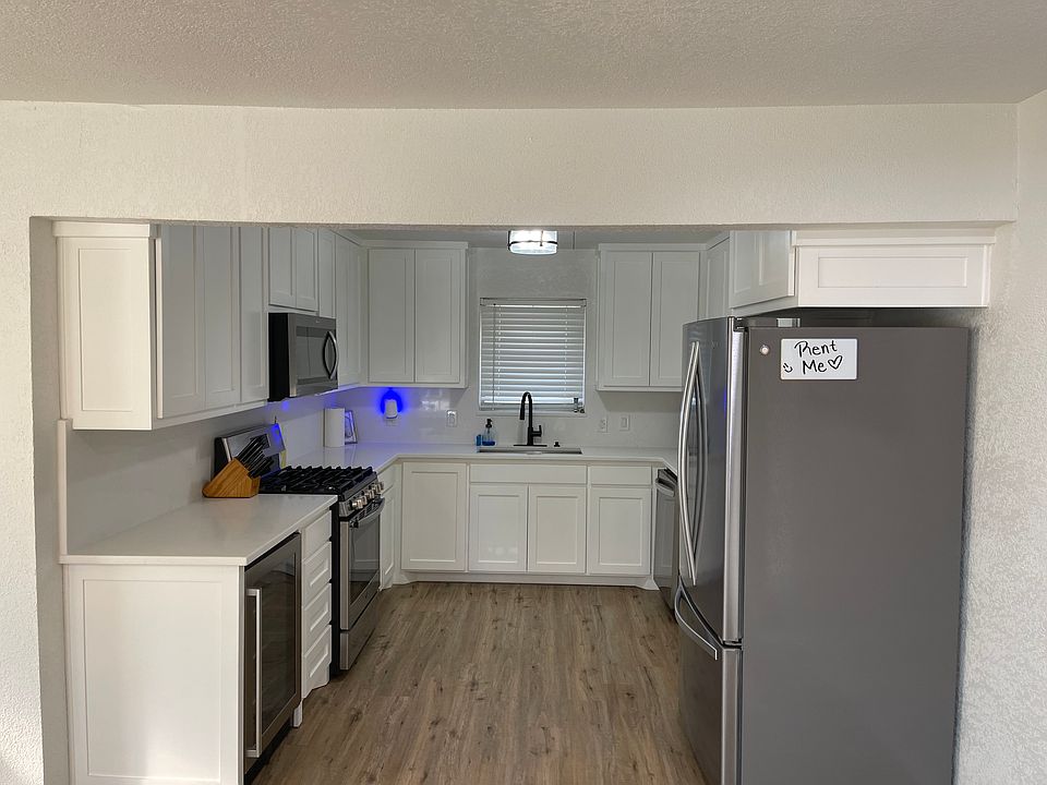 2nd image of 541 Grant Cir