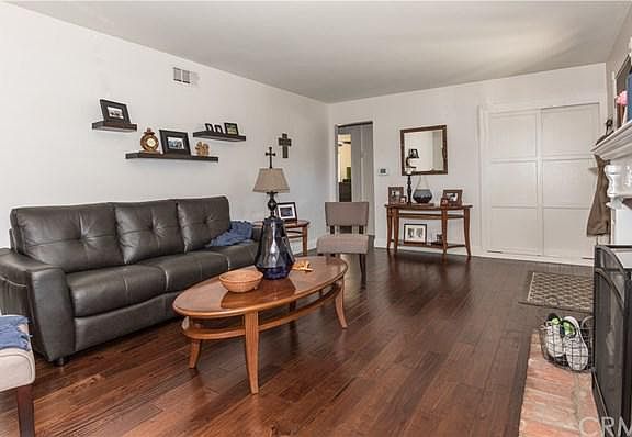 5th image of 8285 Holder St