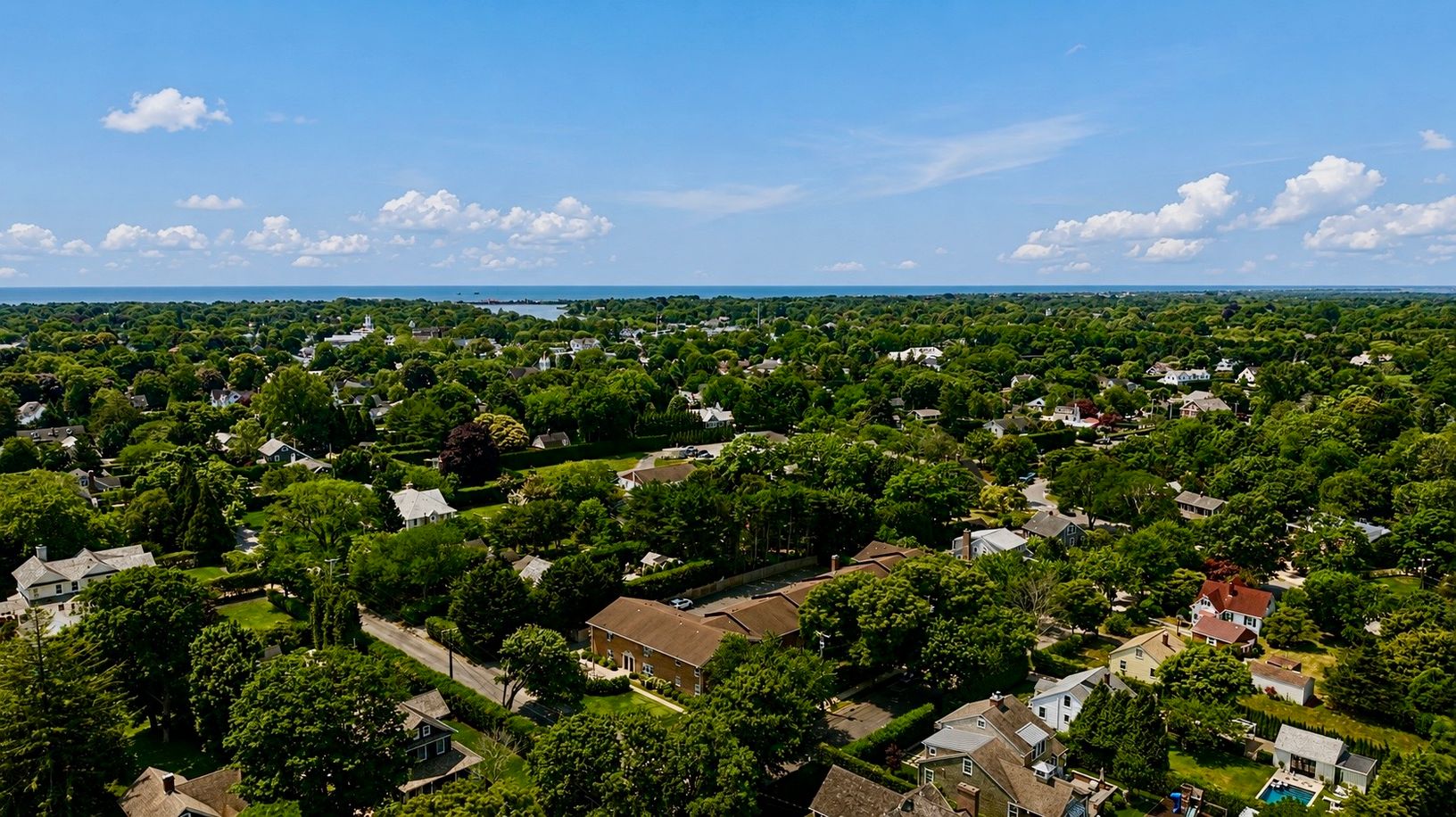  panoramic view with beaches in the background