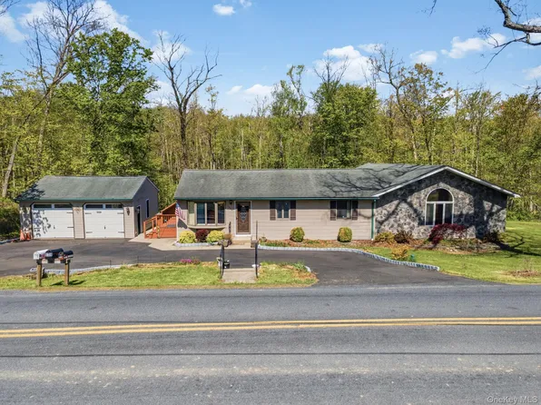 5328 Searsville Road, Pine Bush, NY 12566