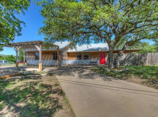 20811 Trapper Ln, Lago Vista, TX 78645