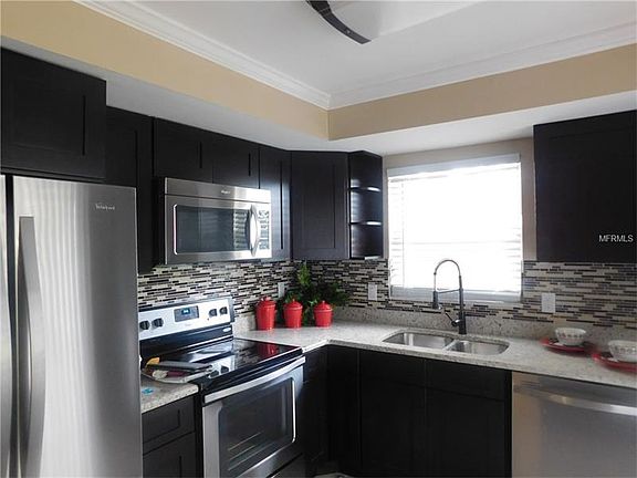 3rd image of 2705 Riverbluff Pkwy