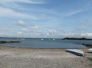 33 Congdon Ave, North Kingstown, RI 02852