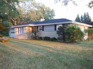 10519 75th St, Kenosha, WI 53142