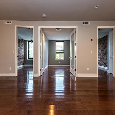 Rented by Nooklyn NYC LLC | media 40