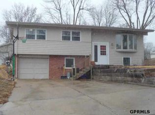 2106 Dagmar Ave, Bellevue, NE 68005
