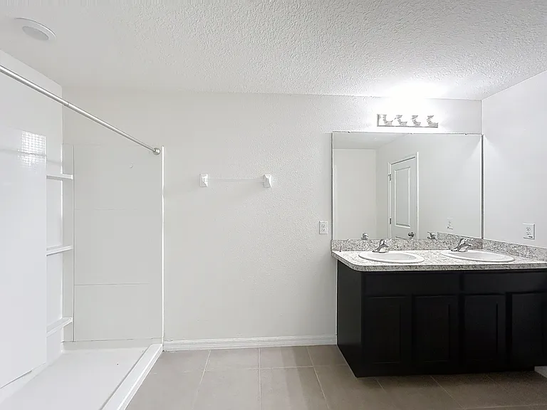 7769 Tuscan Bay Cir — Photo 20