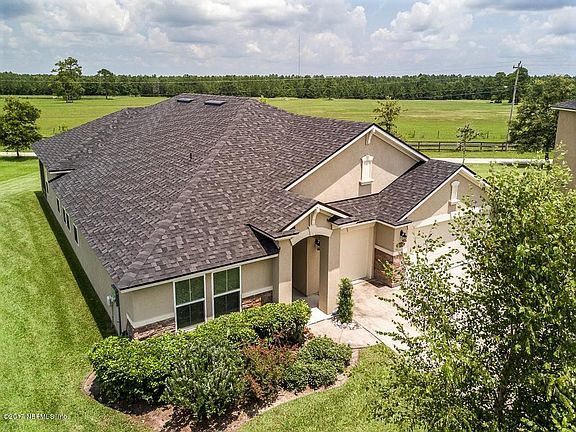 3rd image of 2304 Evening Breeze Ln