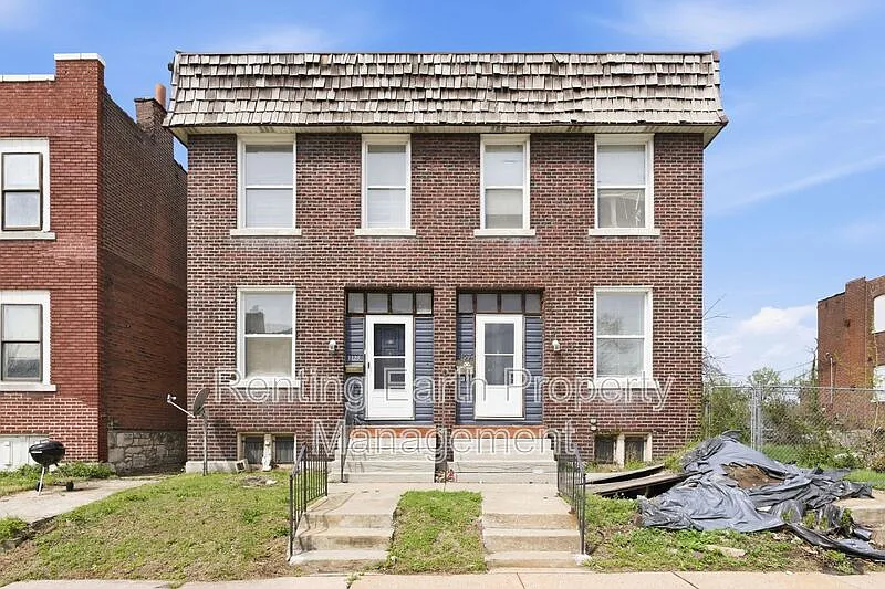 Building Photo - 3127 Clay Ave