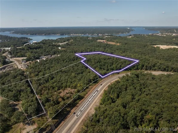 2 Highway 242, Lake Ozark, MO 65049
