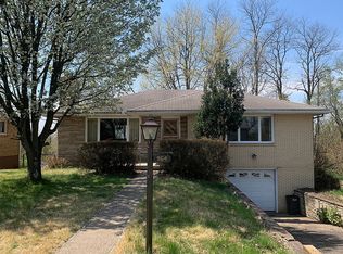 964 Illinois Ave, Pittsburgh, PA 15221
