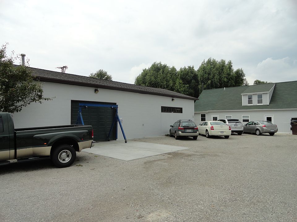 1st image of 420 Carey St