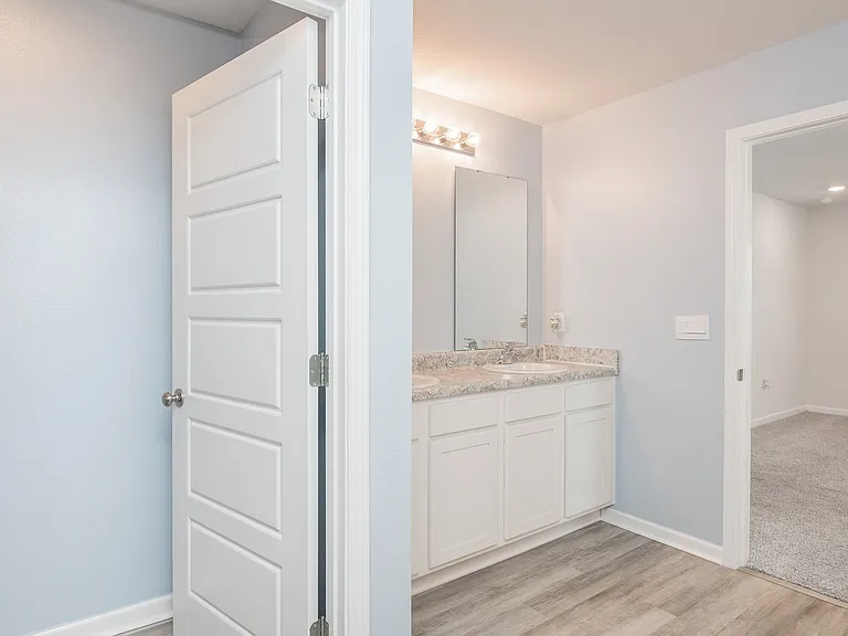 5720 Blackhorse Cir — Photo 13