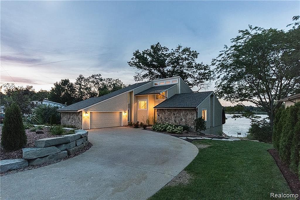 434 Indianwood Rd, Lake Orion, MI 48362 Zillow